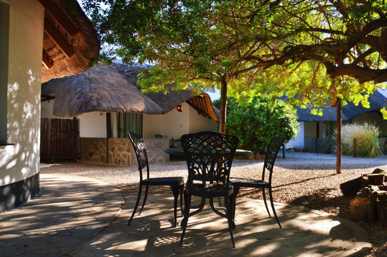 Central Hotel Omaruru Extérieur photo