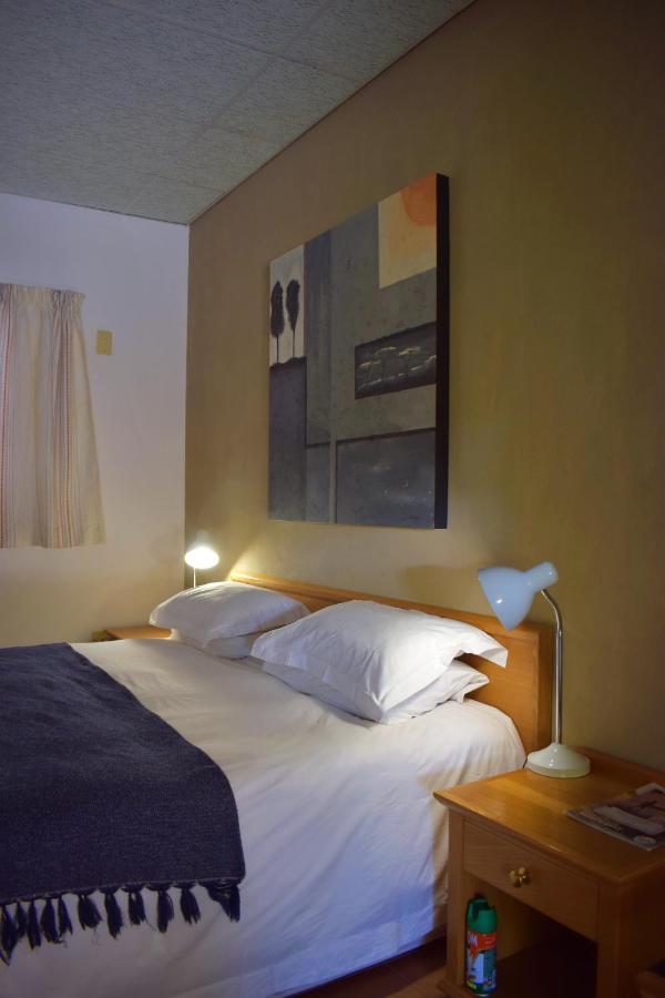 Central Hotel Omaruru Extérieur photo