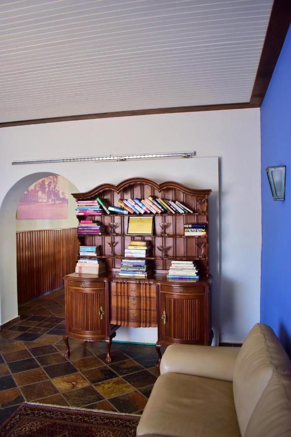 Central Hotel Omaruru Extérieur photo