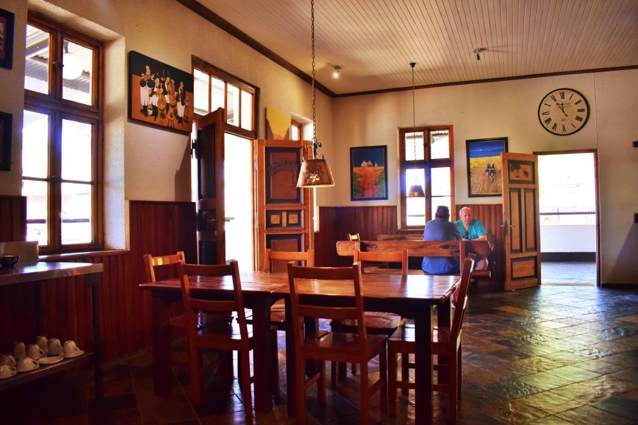 Central Hotel Omaruru Extérieur photo